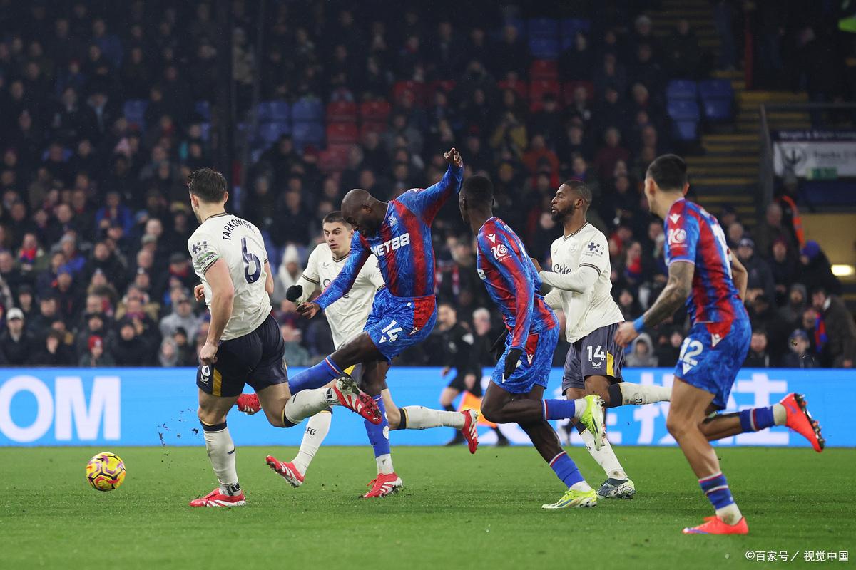 加时末段法甲焦点战,拉齐奥外线爆发,气氛紧张,更衣室氛围转暖的简单介绍 加时末段法甲焦点战,拉齐奥外线爆发,气氛紧张,更衣室氛围转暖的简单介绍